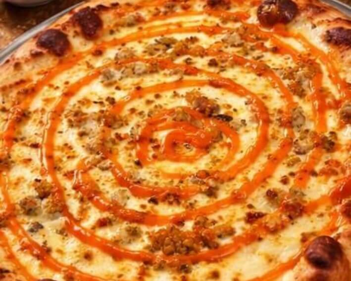 Classic Breakfast Pizza