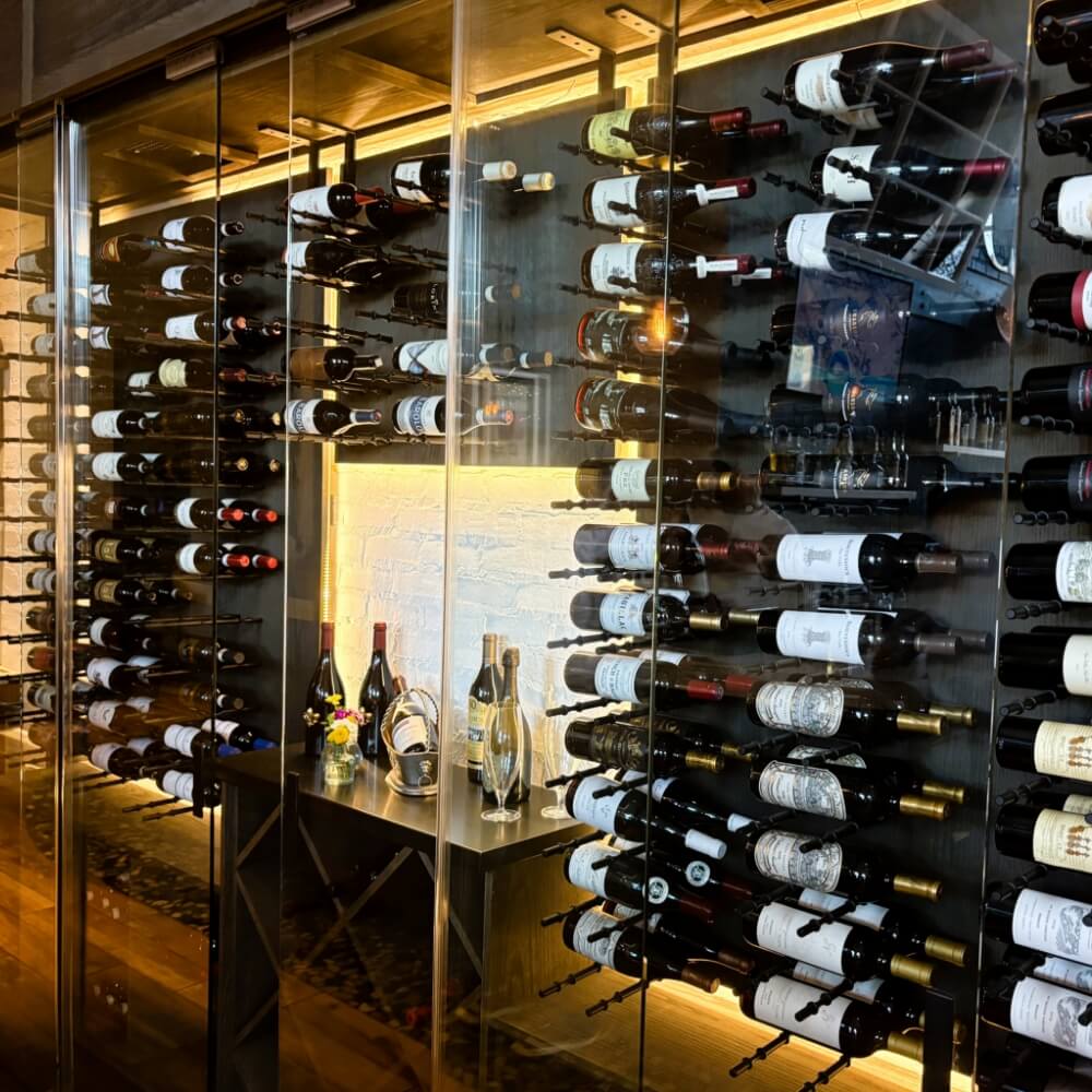 Divina Wine Room