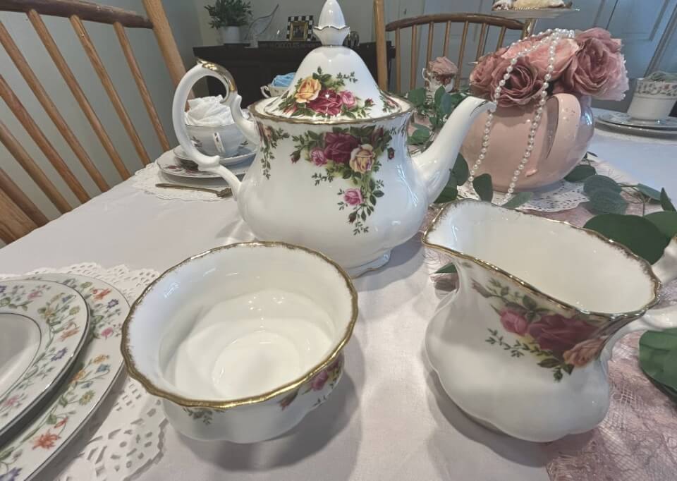 Time to Par-Tea Teaware Set